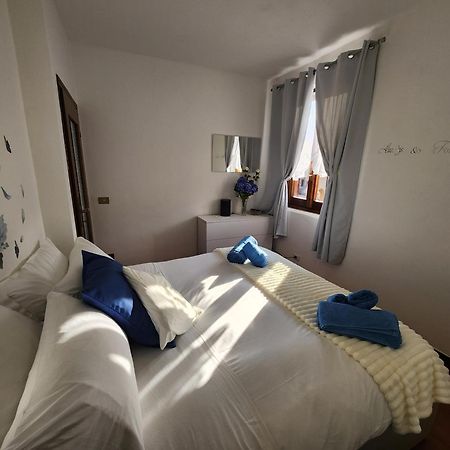 Laura'S Cottage With Lake View, Detached, 5 Kilometers From Varenna Lierna Eksteriør bilde