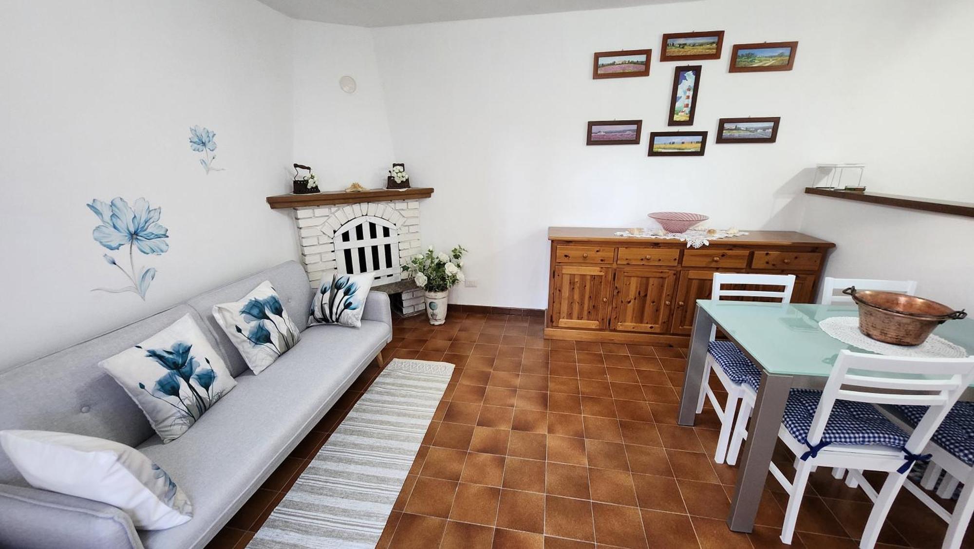 Laura'S Cottage With Lake View, Detached, 5 Kilometers From Varenna Lierna Eksteriør bilde
