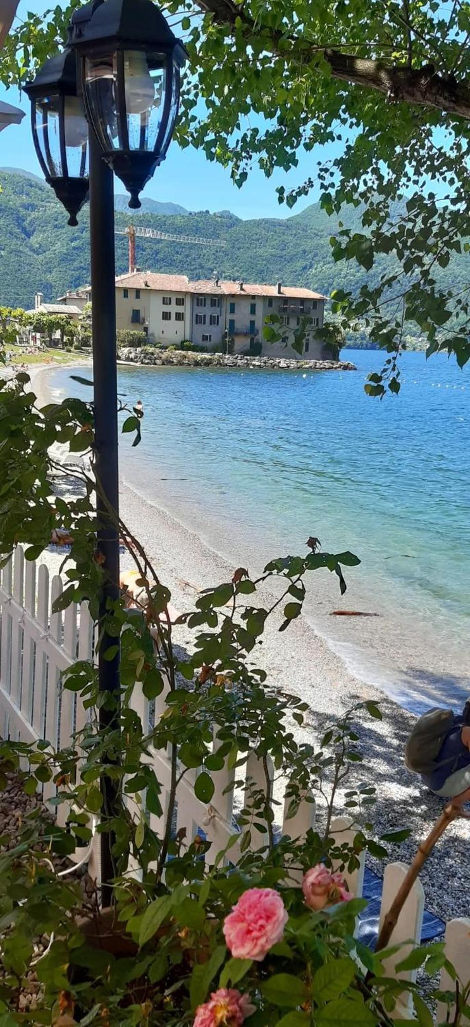 Laura'S Cottage With Lake View, Detached, 5 Kilometers From Varenna Lierna Eksteriør bilde